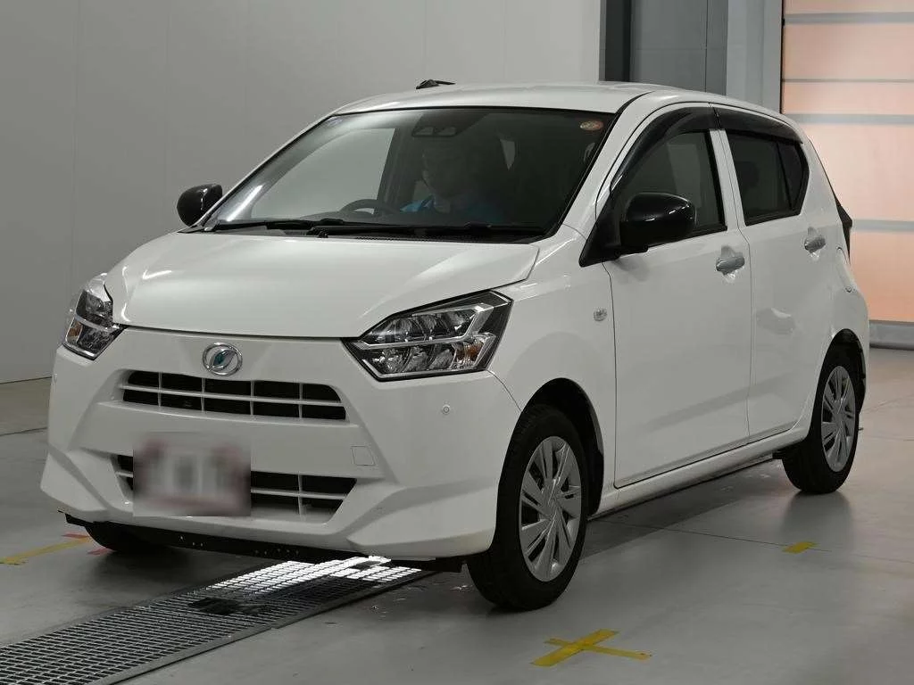 Daihatsu Mira e:S LA350S 2021